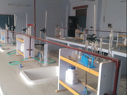 IEM College of Pharmacy Barabanki Labs photo 1